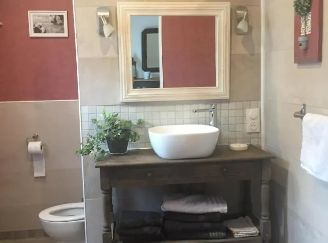 Bed & Breakfast Cote Jardin Des Charmilles 3*